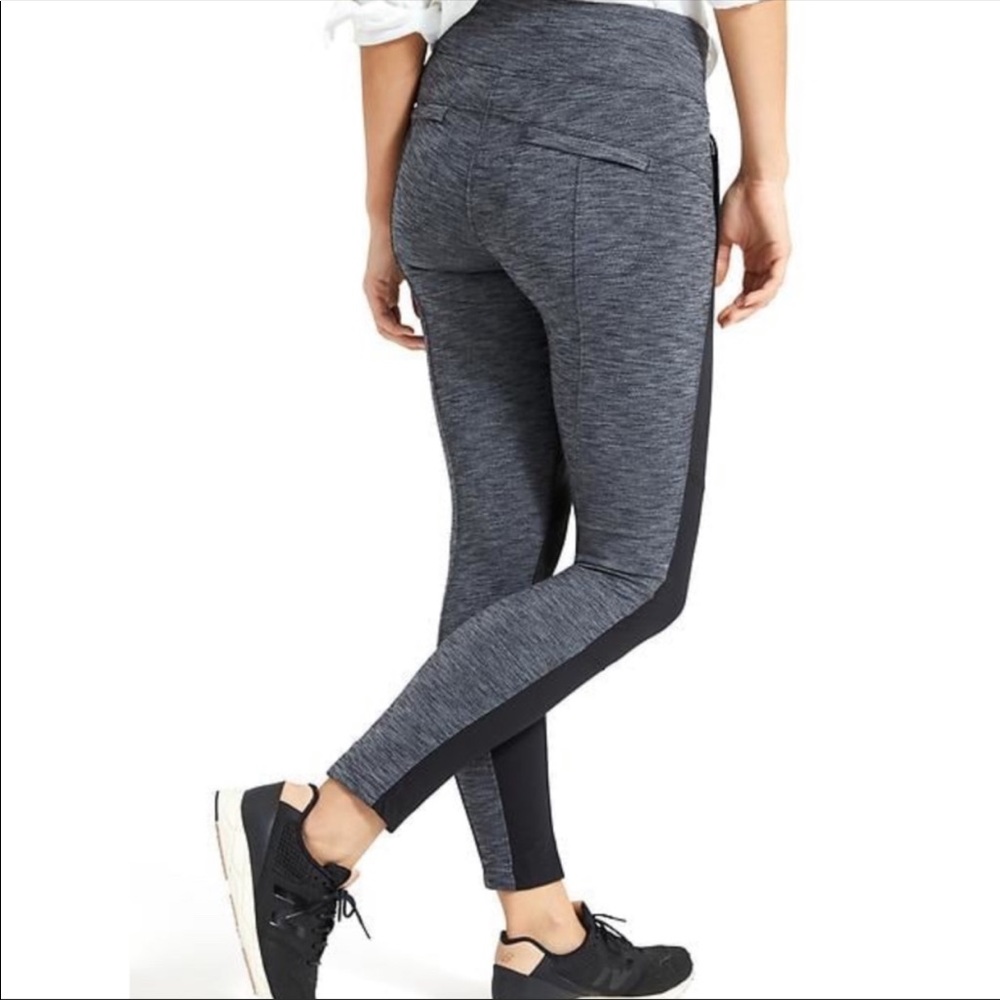 Athleta Highline Hybrid Ankle Tight Size 10